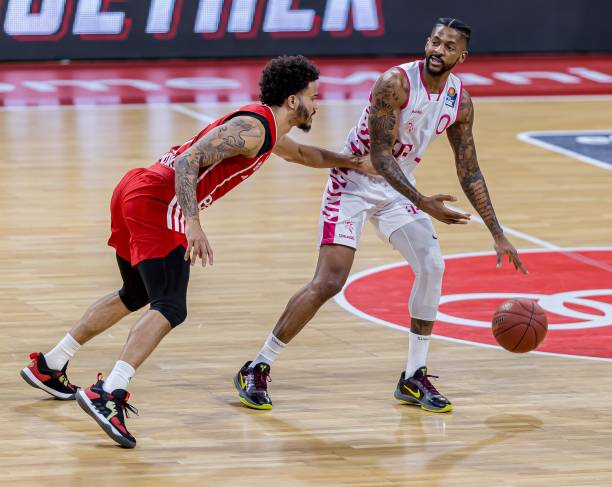 他的加盟不 他的加盟不