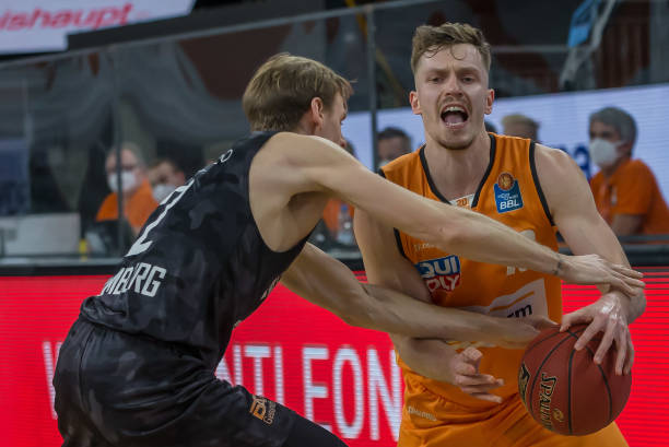 比赛中稳定 比赛中稳定