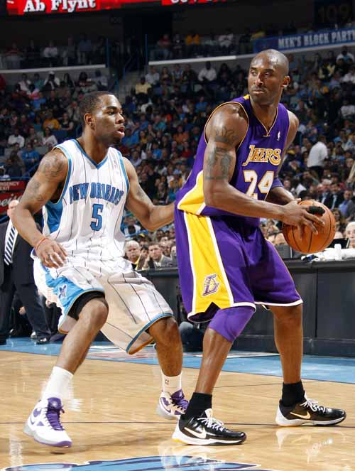 18岁后卫 18岁后卫